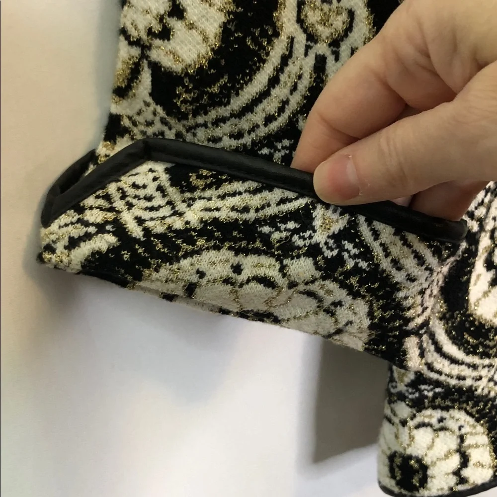 Michael Simon elegant knit